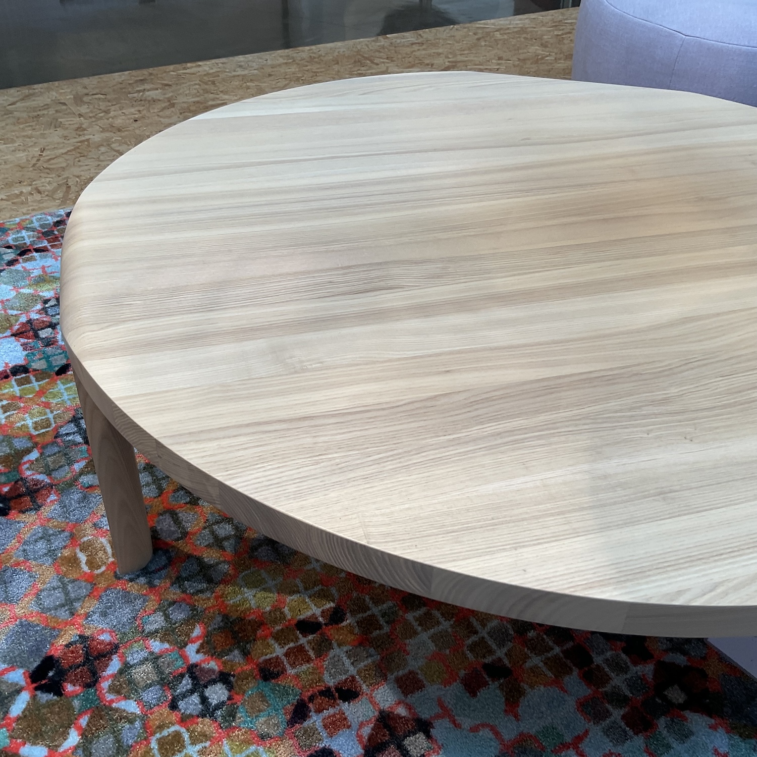 Beistelltisch Coffee Table 193-400 in Esche mit Durchmesser 100 cm