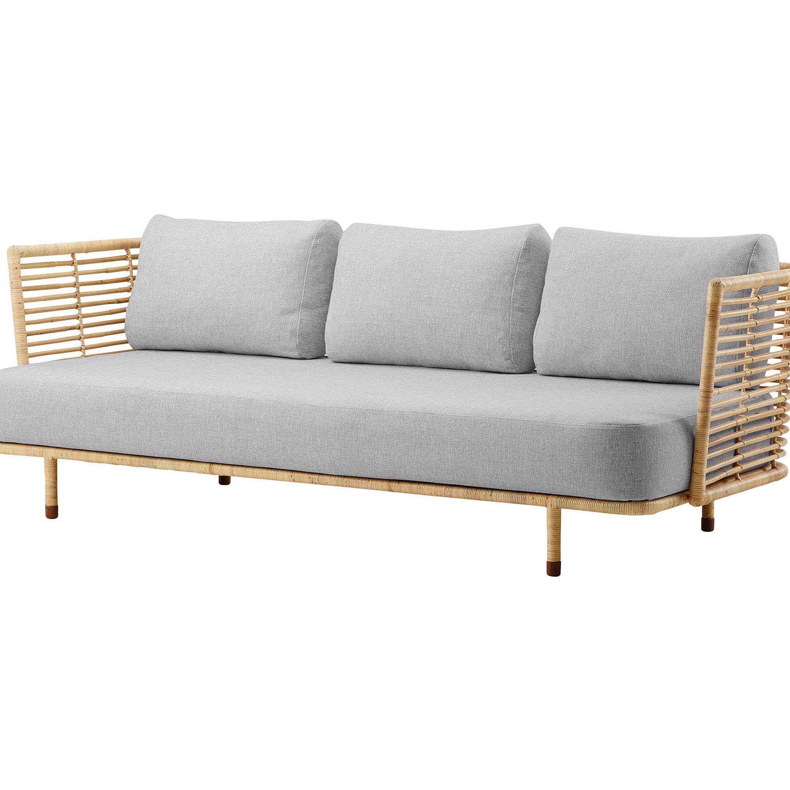 Sense 3-Sitzer Sofa aus Rattan in Natural mit Kissen aus Cane-line Natté in Light Grey
