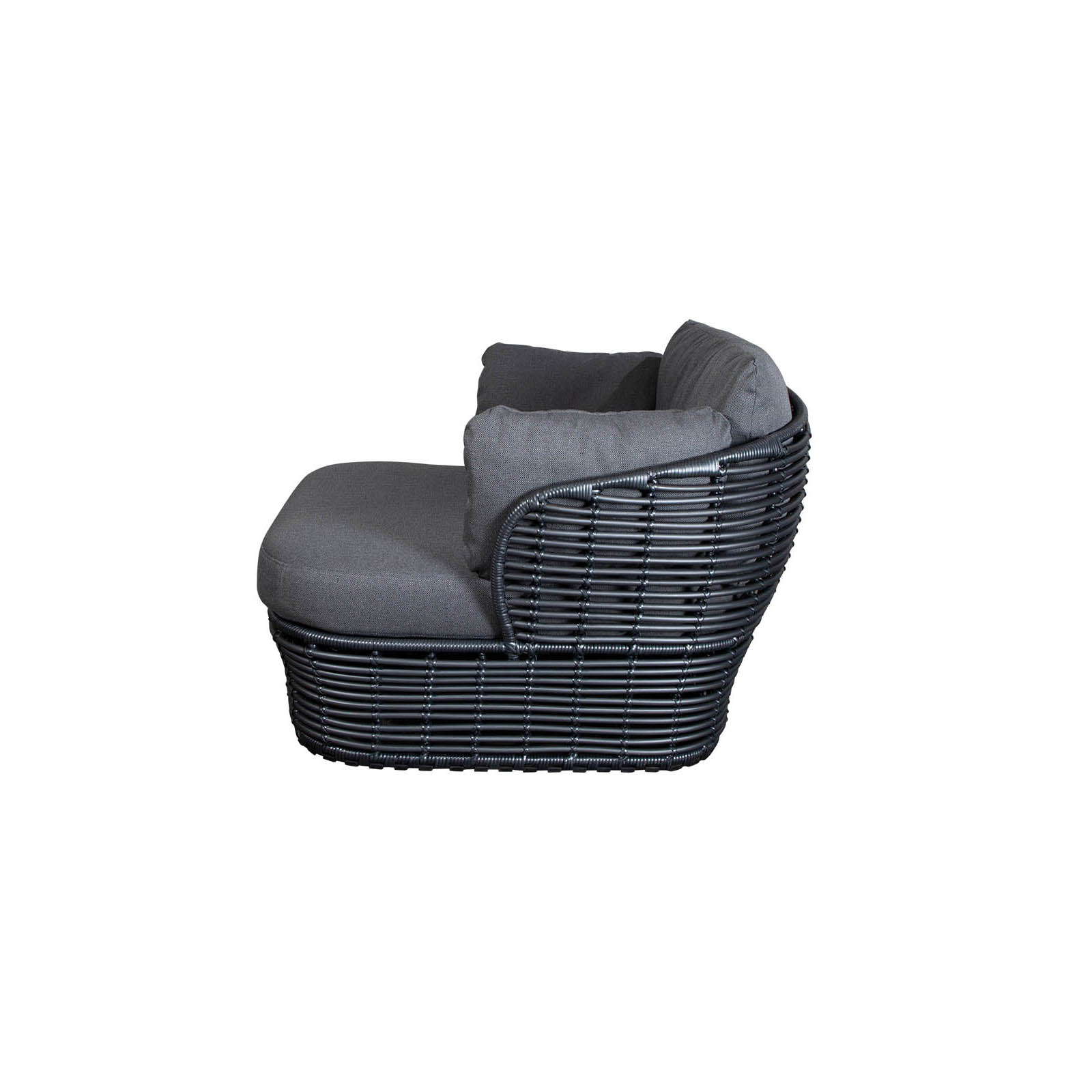 Basket Loungesessel aus Cane-line Weave in Graphite mit Kissen aus Cane-line AirTouch
