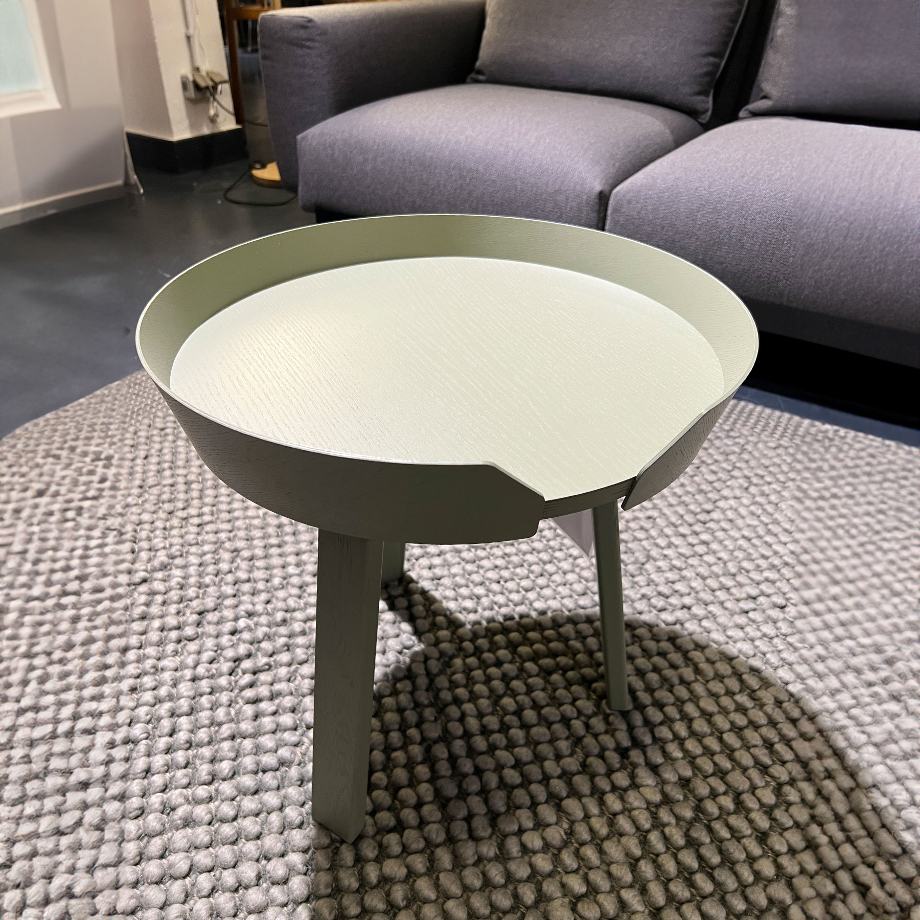 Around Coffee Table / Small 60016