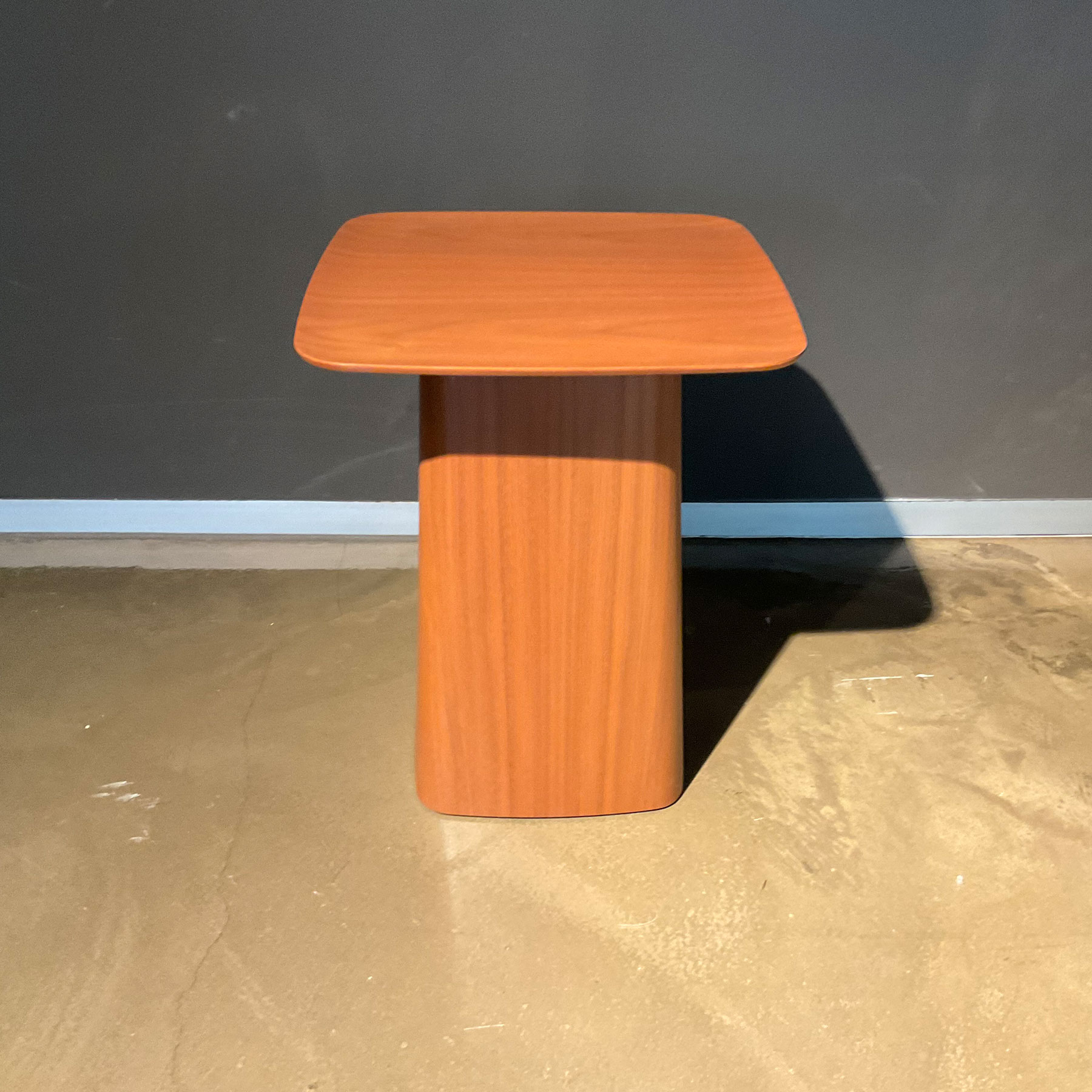 Tisch Wooden Side Table mittlere Größe