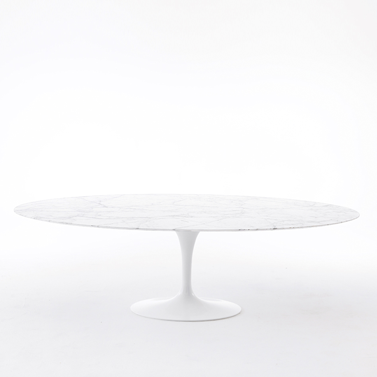 Saarinen Esstisch mit Marmorplatte in Weiß - 198cm Oval