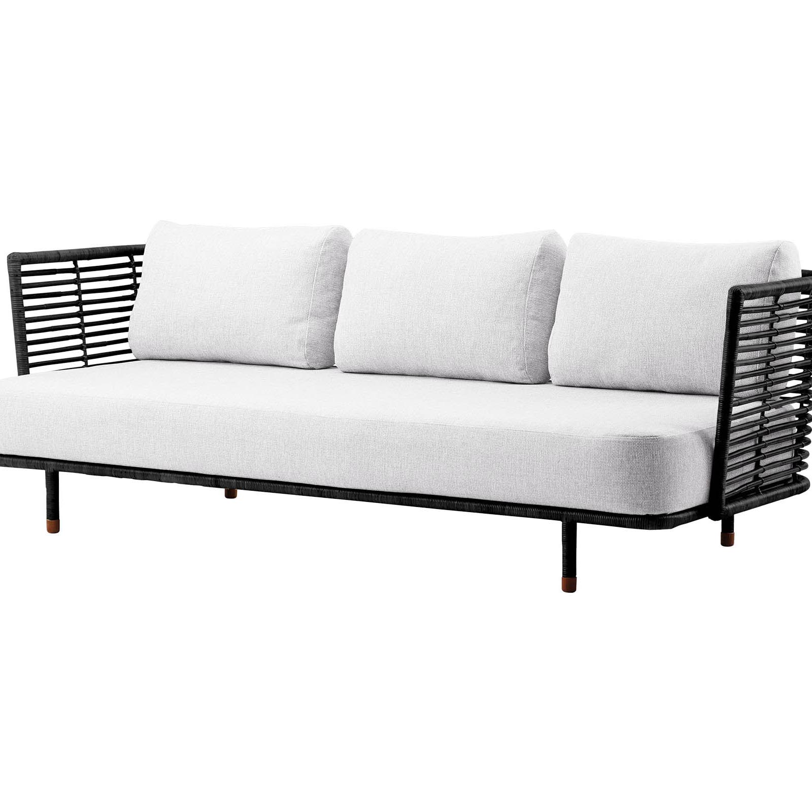 Sense 3-Sitzer Sofa aus Rattan in Black mit Kissen aus Cane-line Natté in White